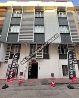 Üniversite Kız Apart