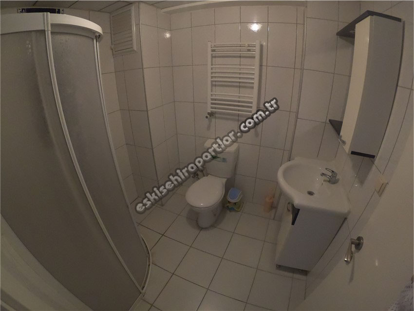 Çağdaş Erkek Apart