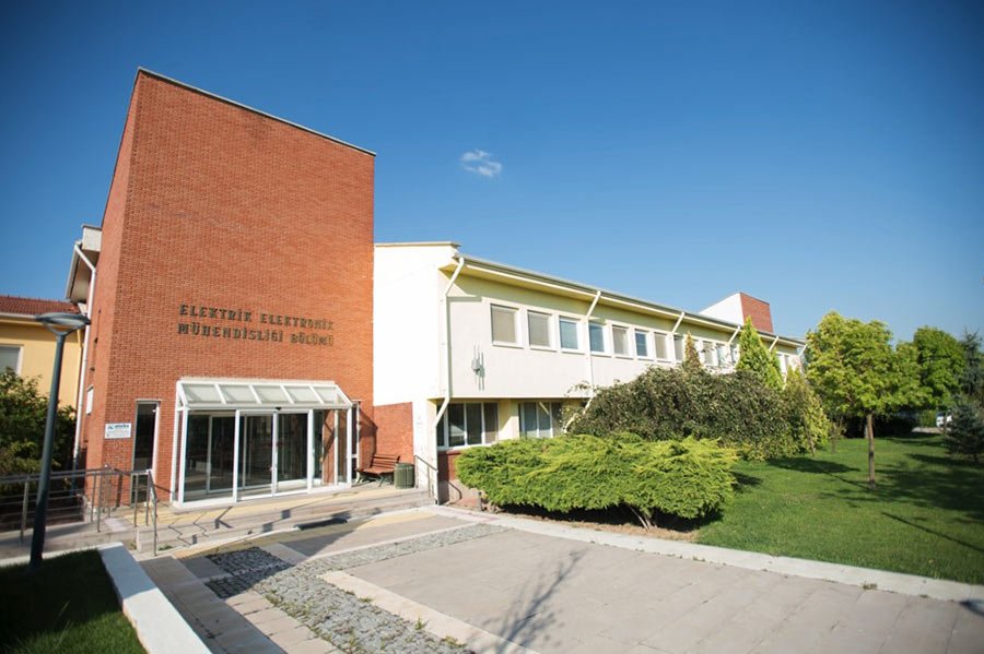 Eskişehir Teknik Üniversitesi Elektrik Elektronik Mühendisliği