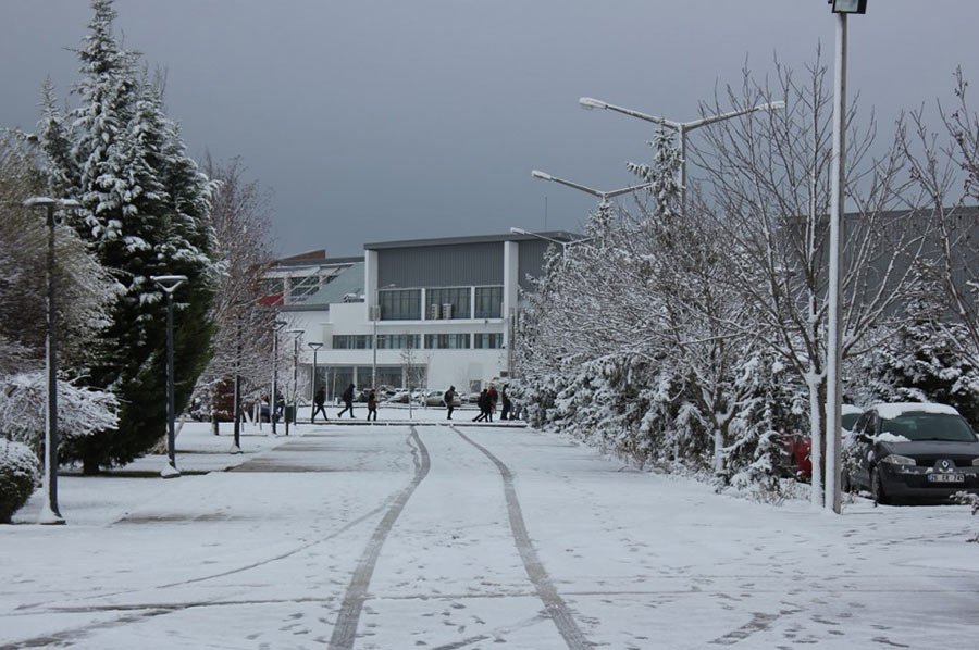 Eskişehir Teknik Üniversitesi Yabancı Diller