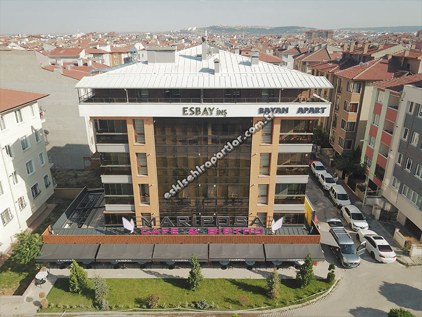 Esbay Bayan Apart