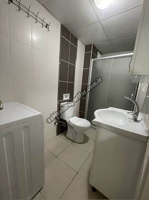 Nezih Kız Apart