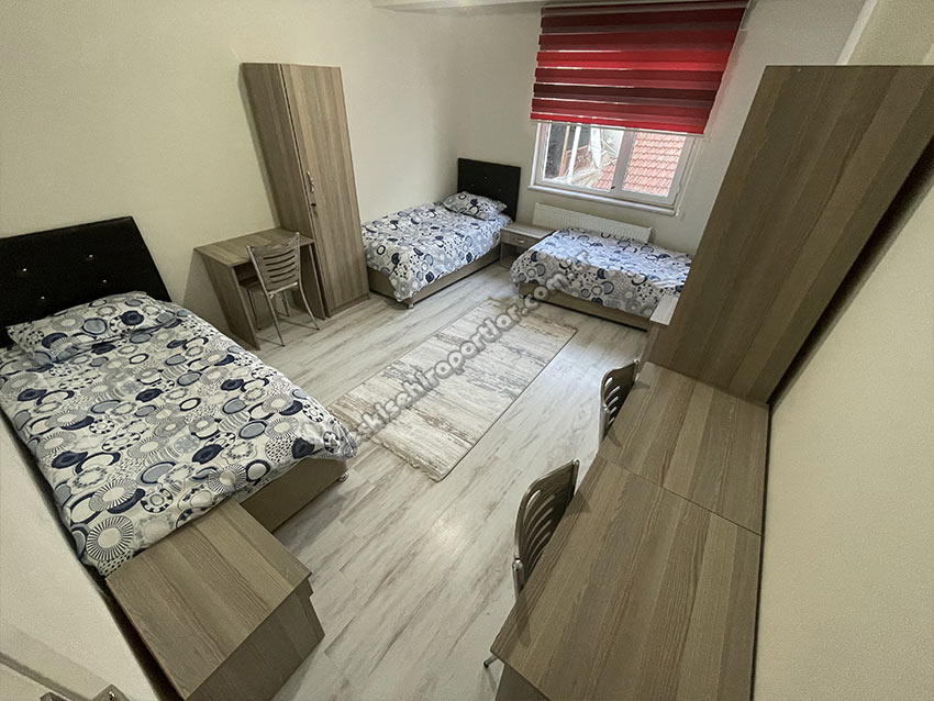 Nezih Kız Apart