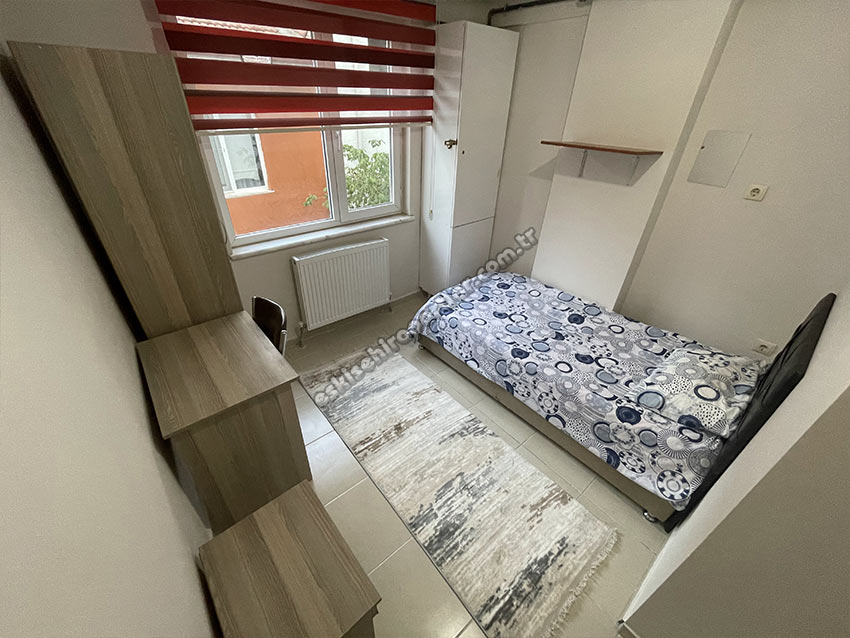 Nezih Kız Apart