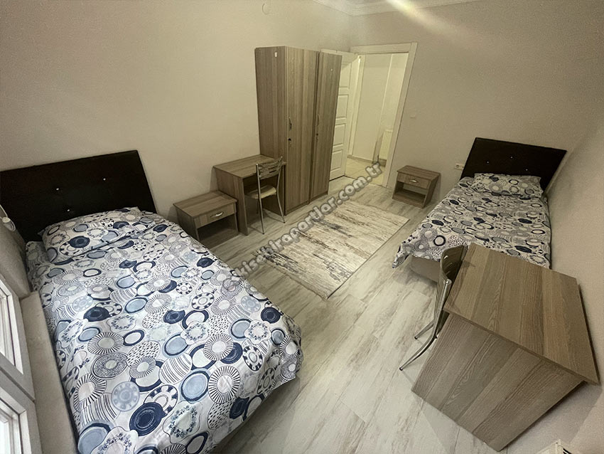 Nezih Kız Apart