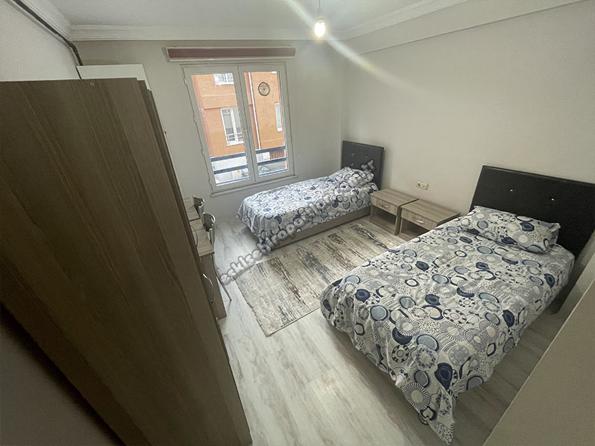 Nezih Kız Apart