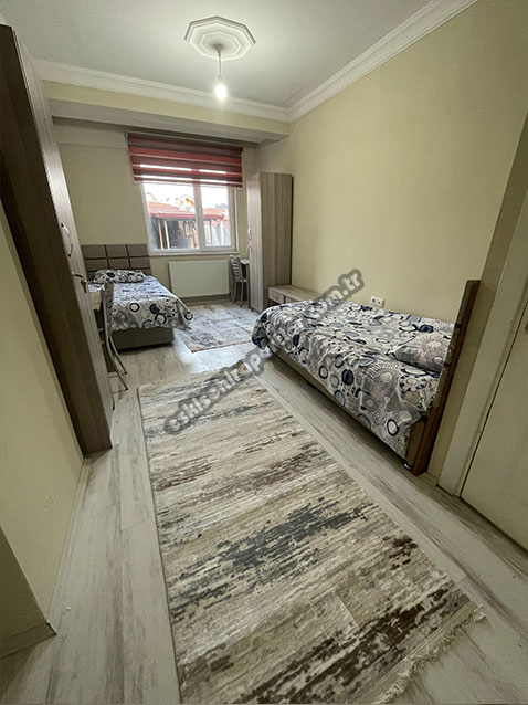 Nezih Kız Apart