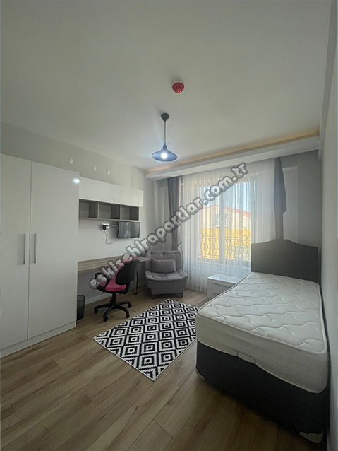 Denker Luxury Suit's