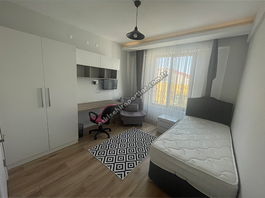 Denker Luxury Suit's