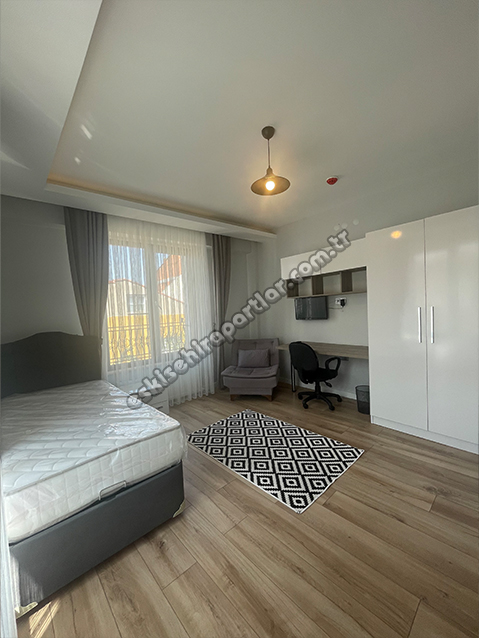 Denker Luxury Suit's