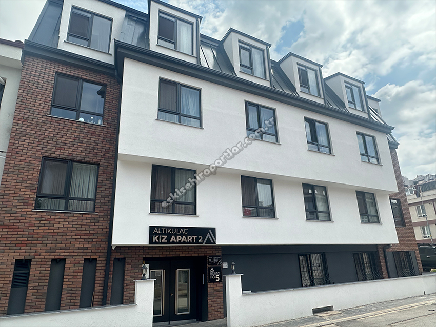 Altıkulaç Kız Apart