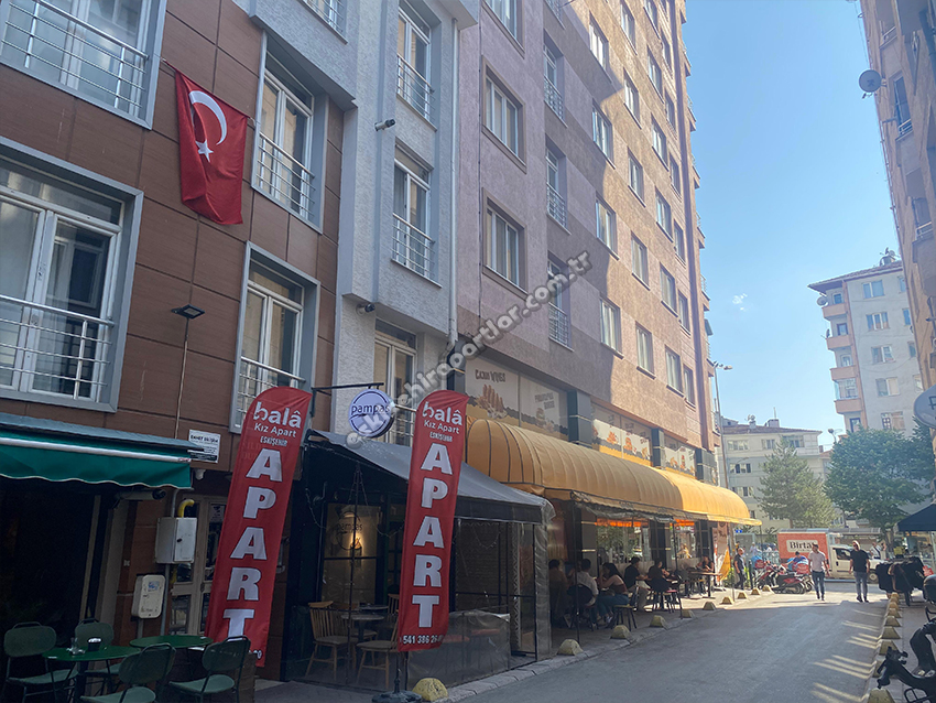 Bala Kız Apart