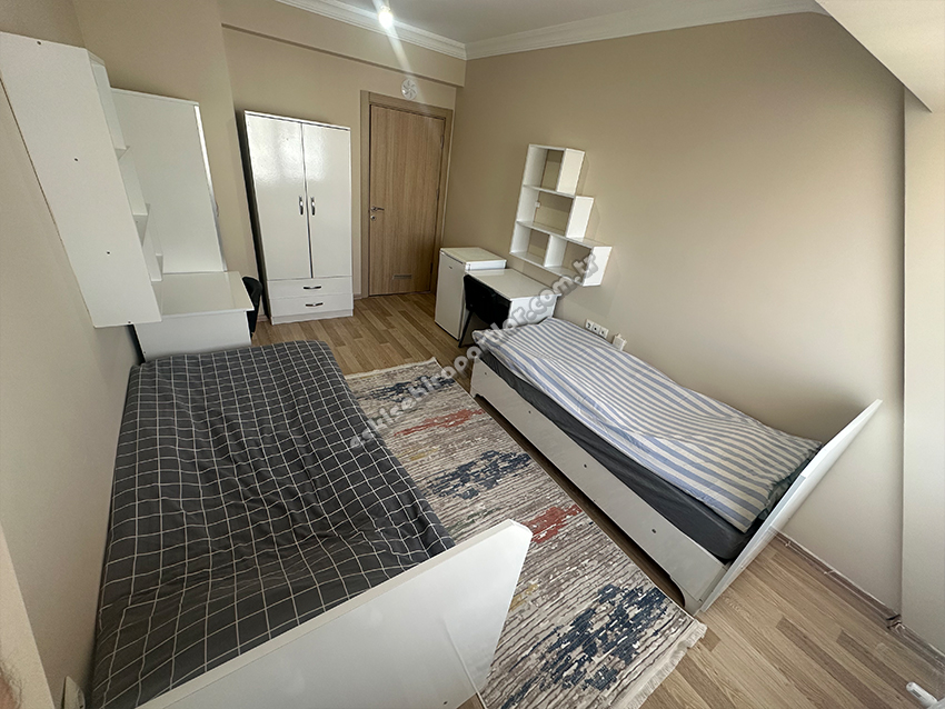 Medcezir Erkek Apart