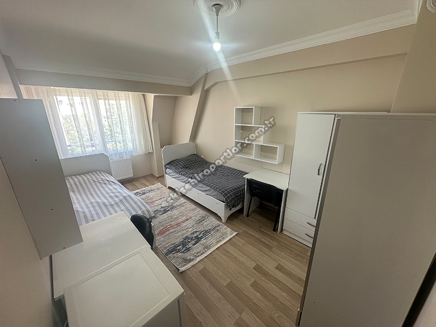 Medcezir Erkek Apart