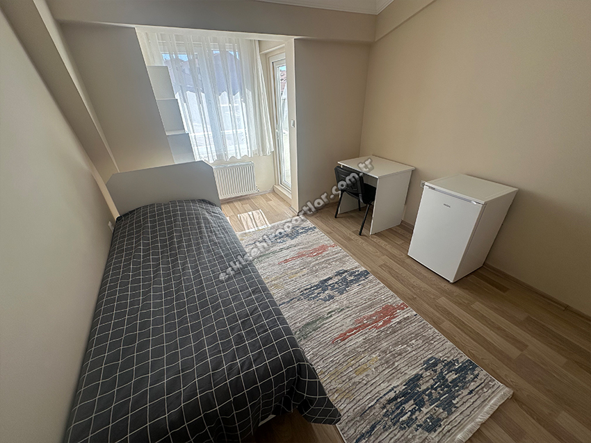 Medcezir Erkek Apart