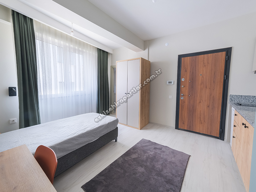 Çemberci Apart Karaca 3 Erkek Suit