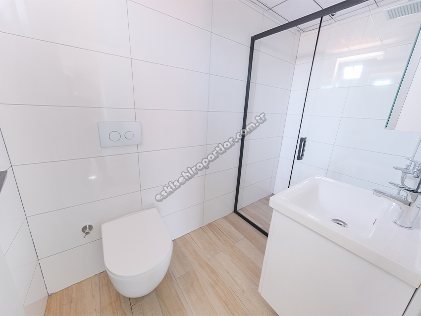 Çemberci Apart A3 Premium Kız Suit