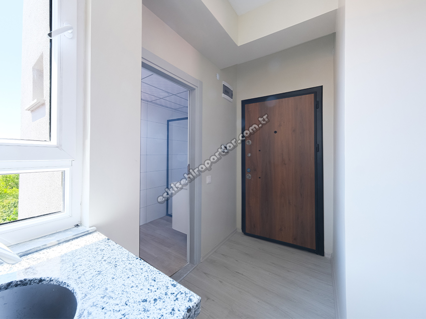 Çemberci Apart A3 Premium Kız Suit