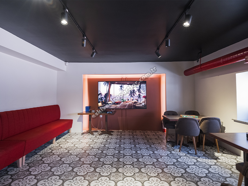 Çemberci Apart Black Sea Suit