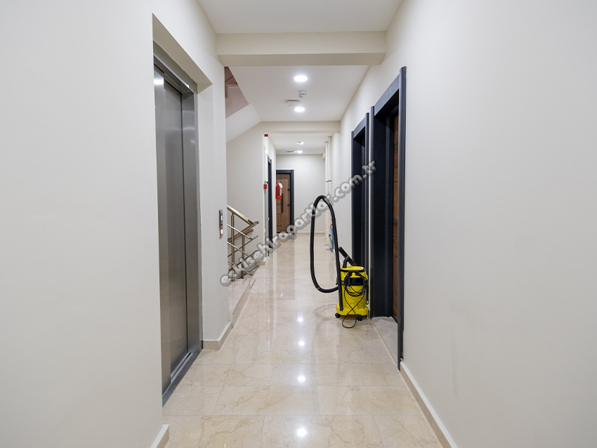 Çemberci Apart Gül Premium Suit ortak alan