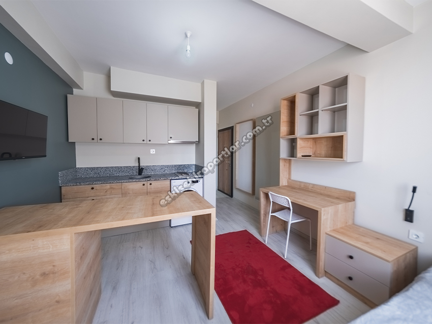 Çemberci Apart Karaca 2 Premium Kız Suit