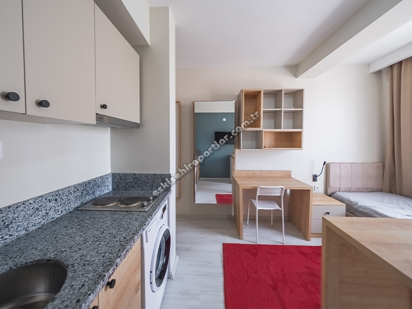 Çemberci Apart Karaca 2 Premium Kız Suit