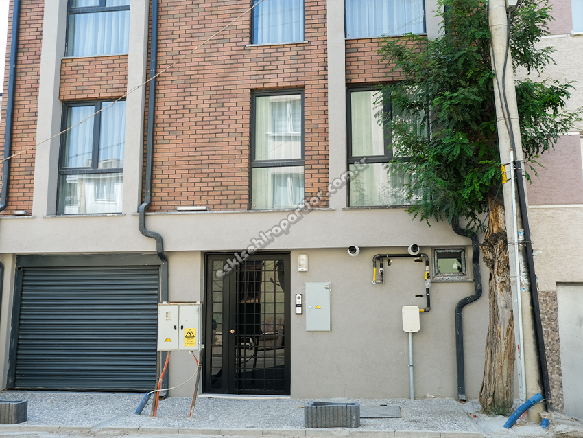 Çemberci Apart Karaca 3 Erkek Suit