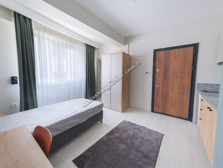 Çemberci Apart Karaca 3 Erkek Suit