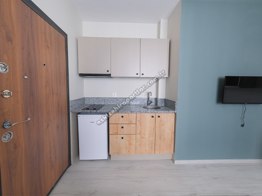 Çemberci Apart Karaca 3 Erkek Suit