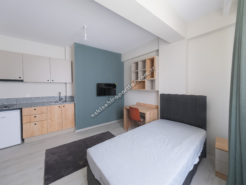 Çemberci Apart Karaca 3 Erkek Suit