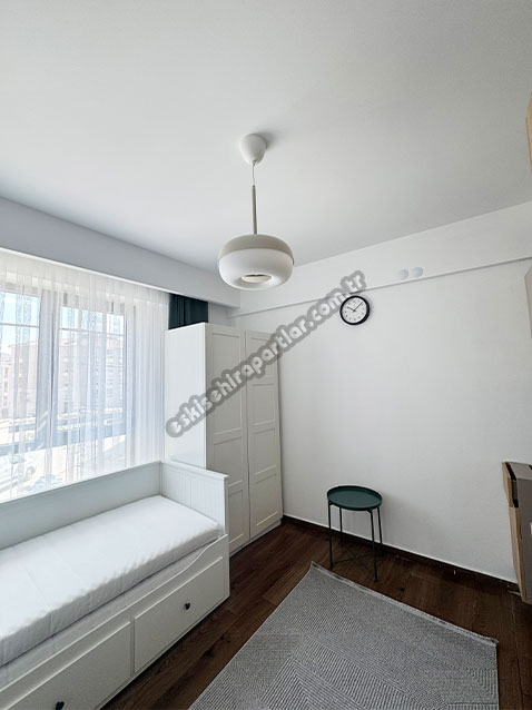 Çemberci Apart Mira Premium Kız Suit