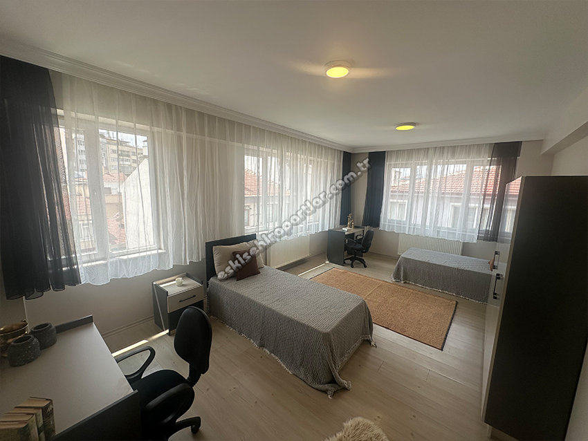 Luna Hous Kız Apart