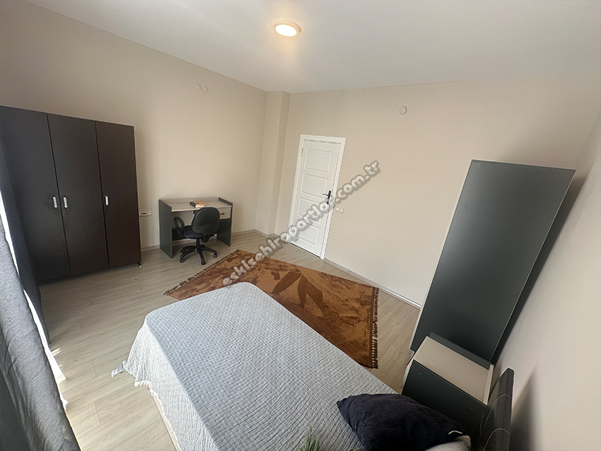 Luna Hous Kız Apart