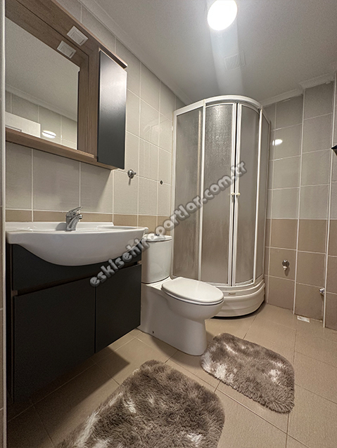 Luna Hous Kız Apart