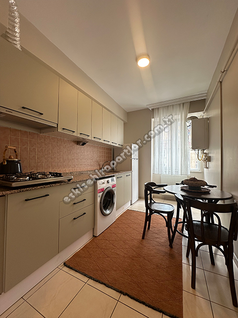 Luna Hous Kız Apart