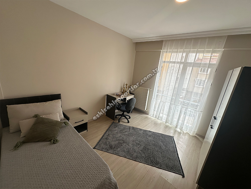 Luna Hous Kız Apart