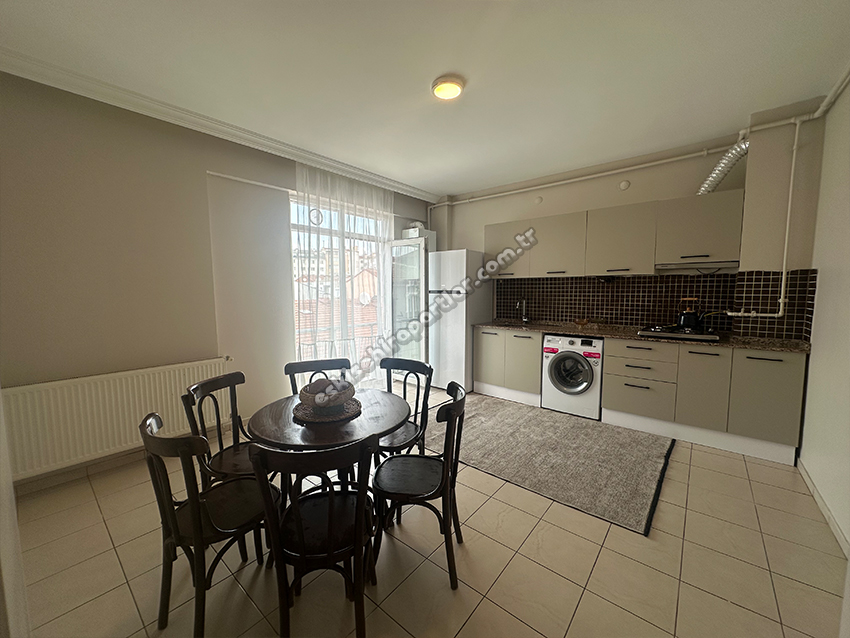 Luna Hous Kız Apart