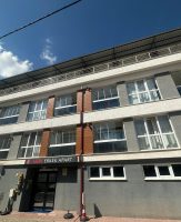 Akın erkek apart
